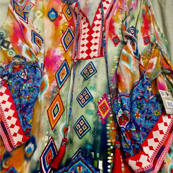 John Mark Multicolor Geometric Blouse - Picture 9 of 11